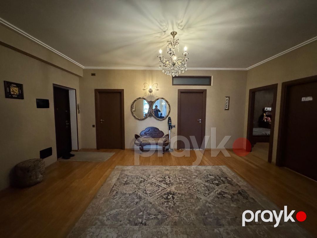 Satılır 4 otaqlı yeni tikili 210 m² — Mənzil, Bakı (12)