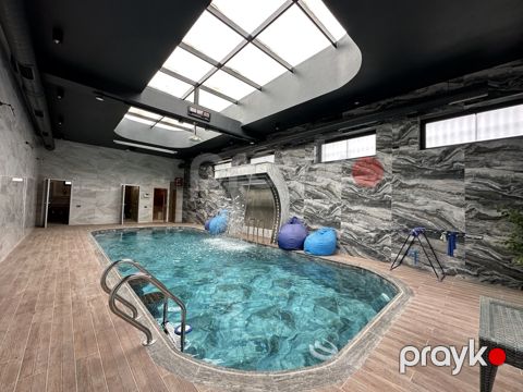 Satılır 5 otaqlı həyət evi/bağ evi 300 m² — Bakı