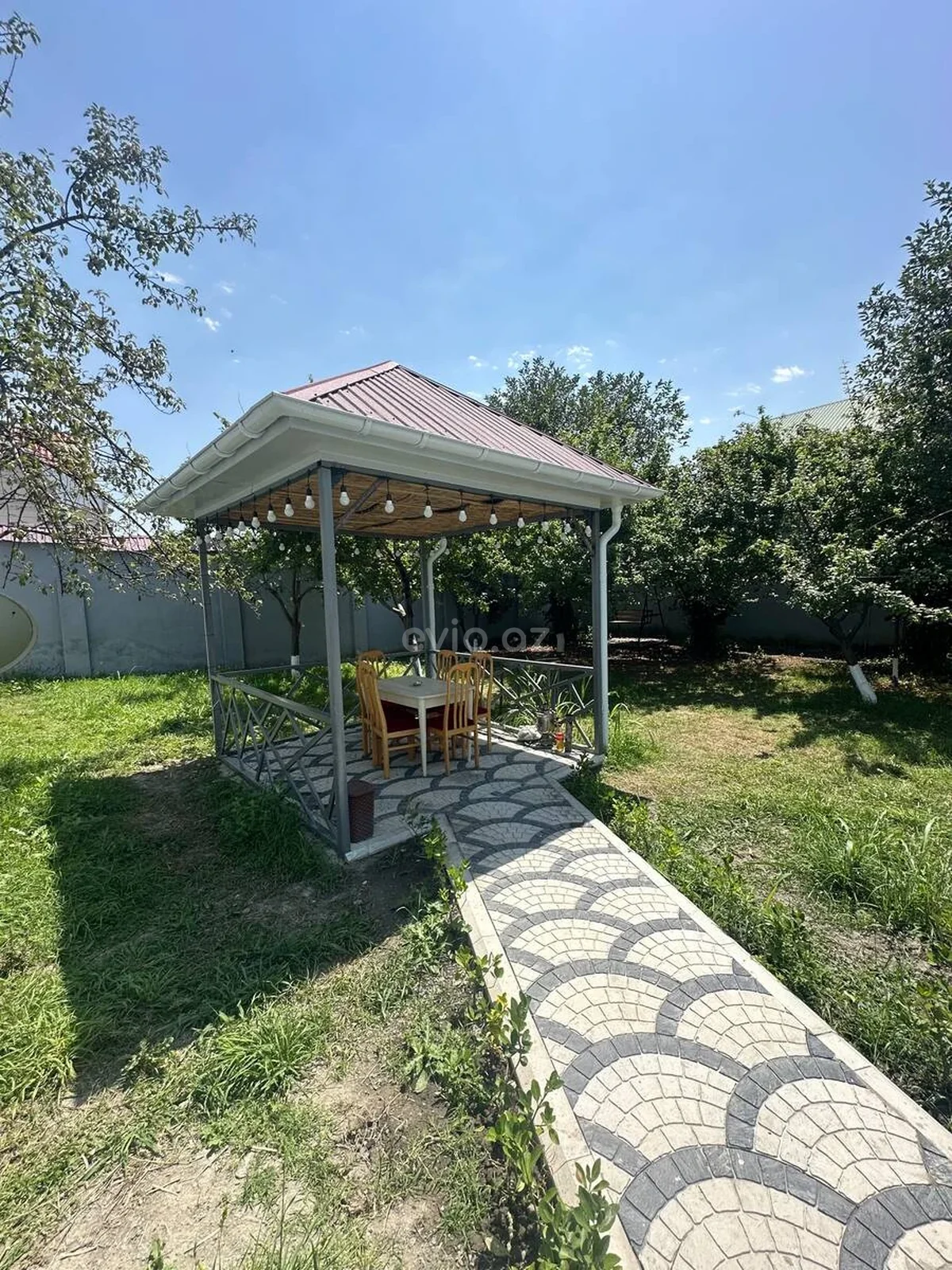 Kirayə 3 otaqlı bağ evi Qəbələdə — Qəbələ