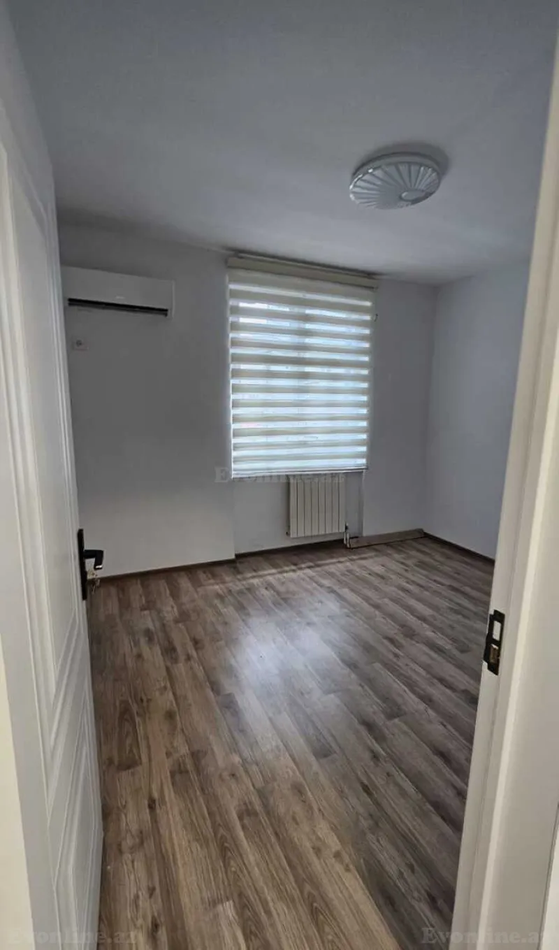 Satılır 2 otaqlı Mənzil Köhnə tikili 45 m² Bakı, Xətai r., Həzi Aslanov m — Mənzil, Bakı (2)