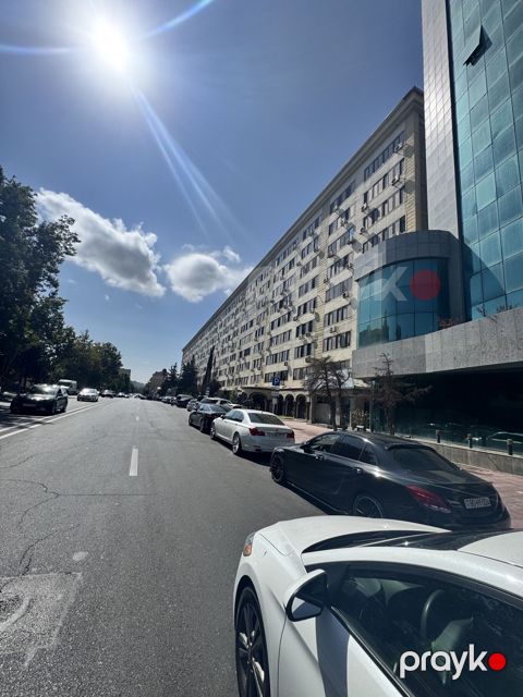 Satılır 3 otaqlı köhnə tikili 75 m² — Bakı