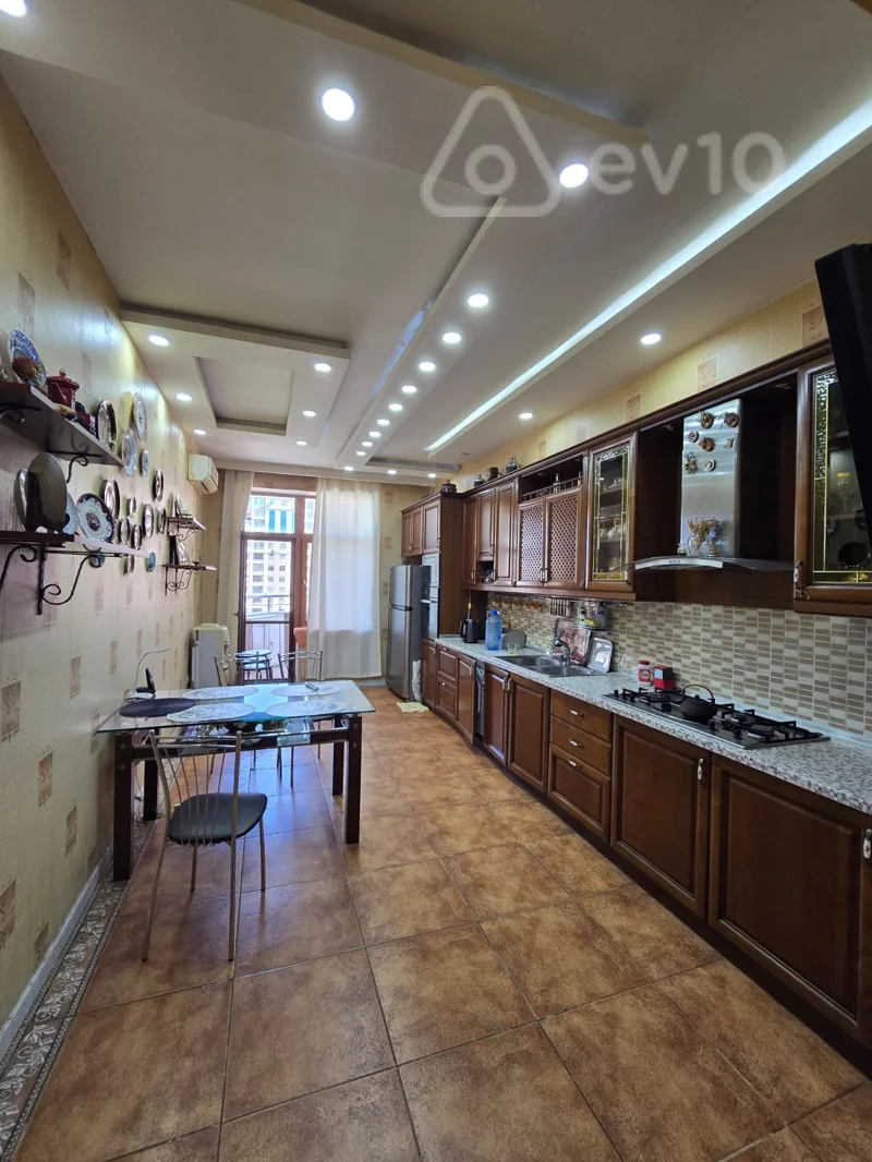 4 otaqlı mənzil, 161 m², mireli qasqay — Mənzil, Bakı (5)