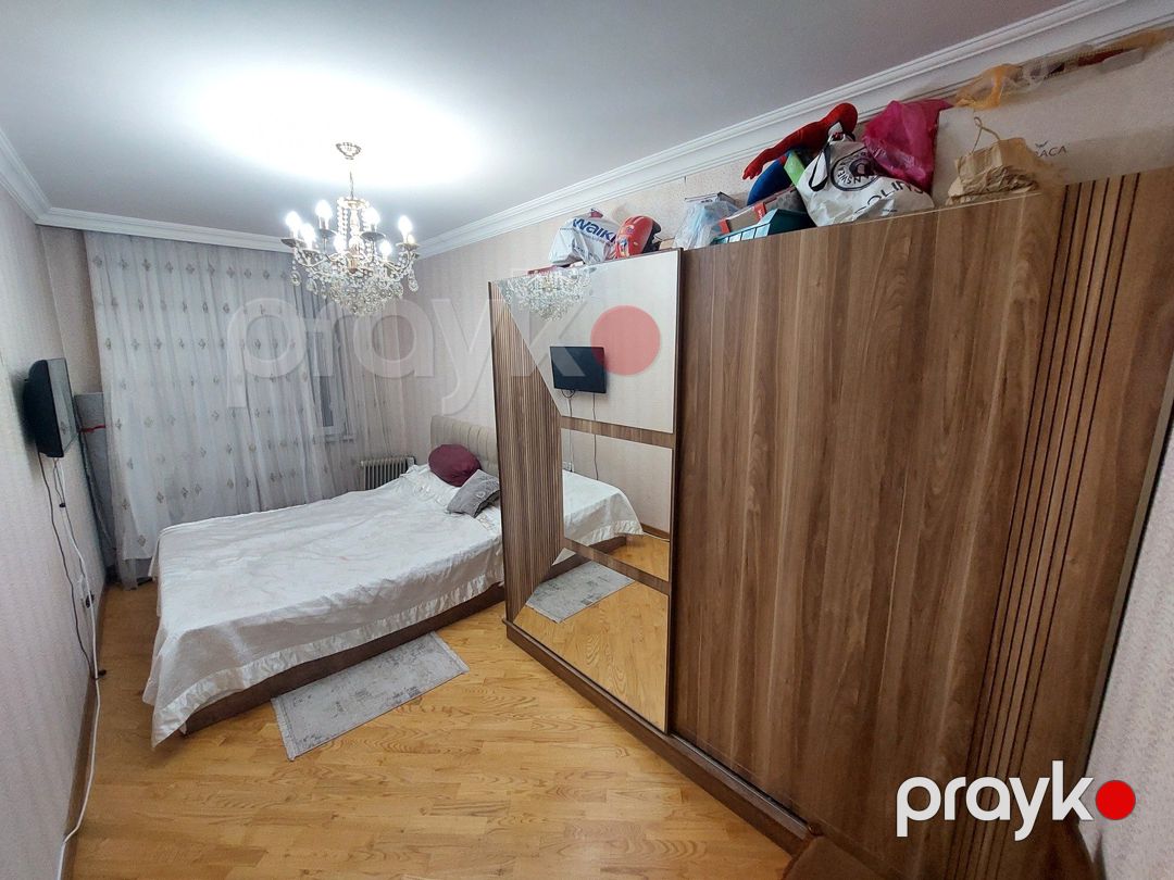 Satılır 2 otaqlı köhnə tikili 55 m² — Mənzil, Bakı (9)