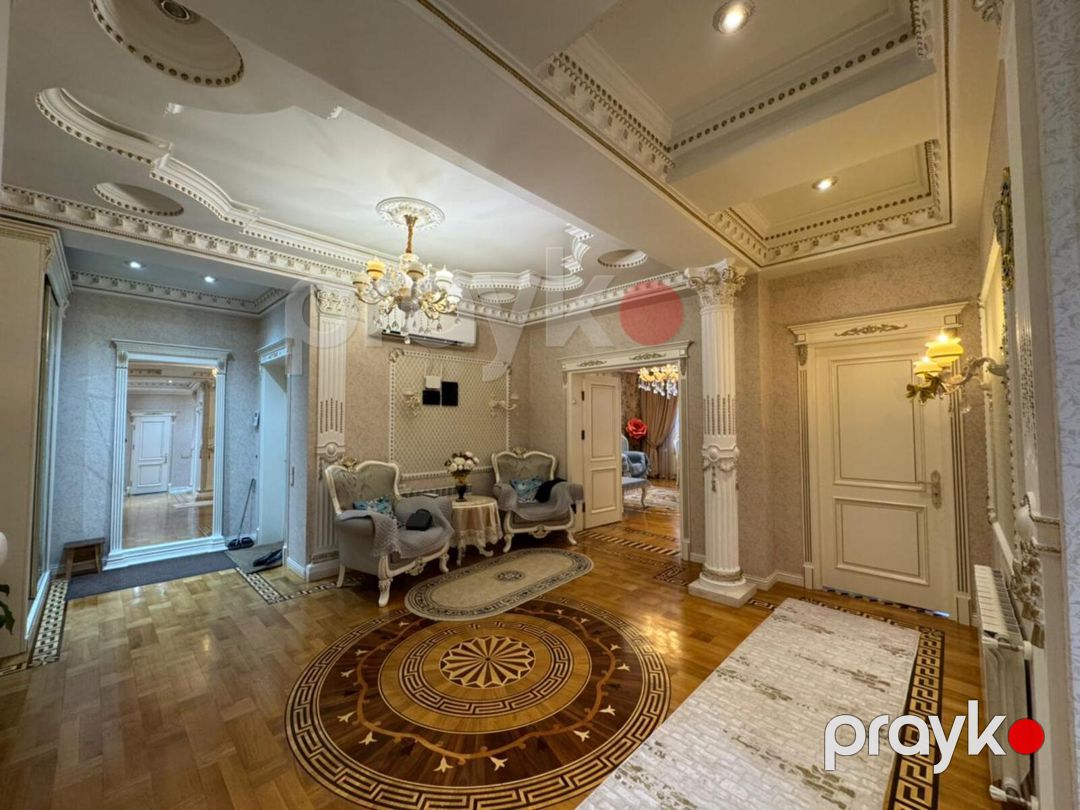 Satılır 5 otaqlı yeni tikili 220 m² — Mənzil, Bakı (2)