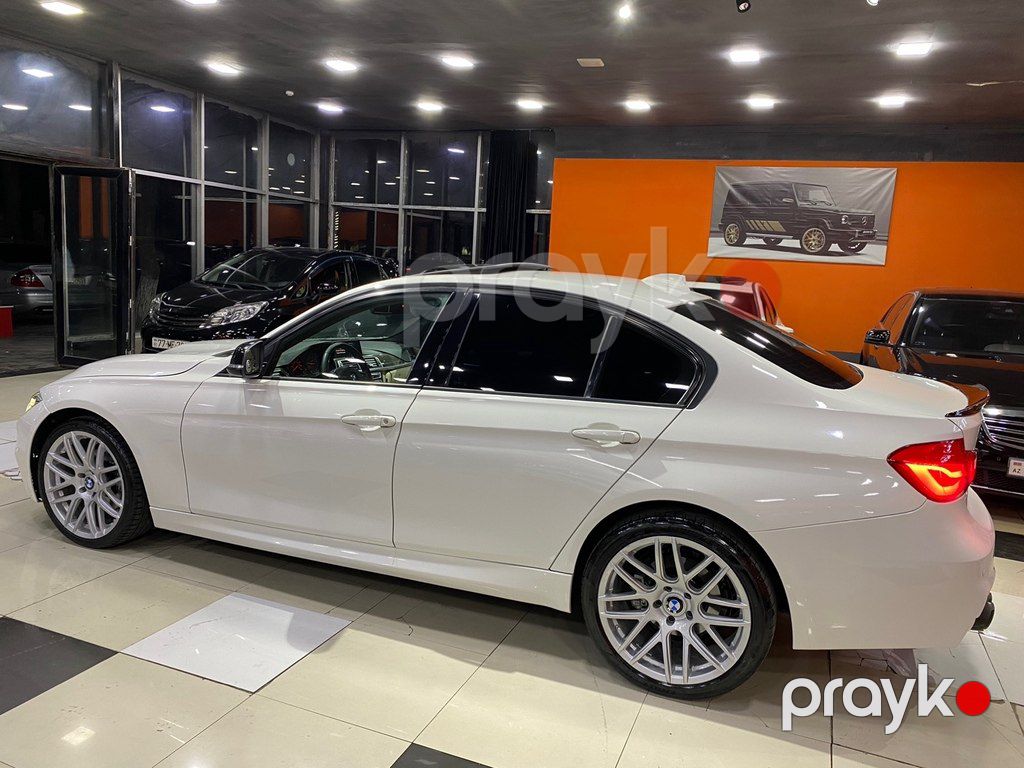 BMW 330, 2.0 L, 2015 il, 225 000 km — Avtomobillər, Sumqayıt (6)