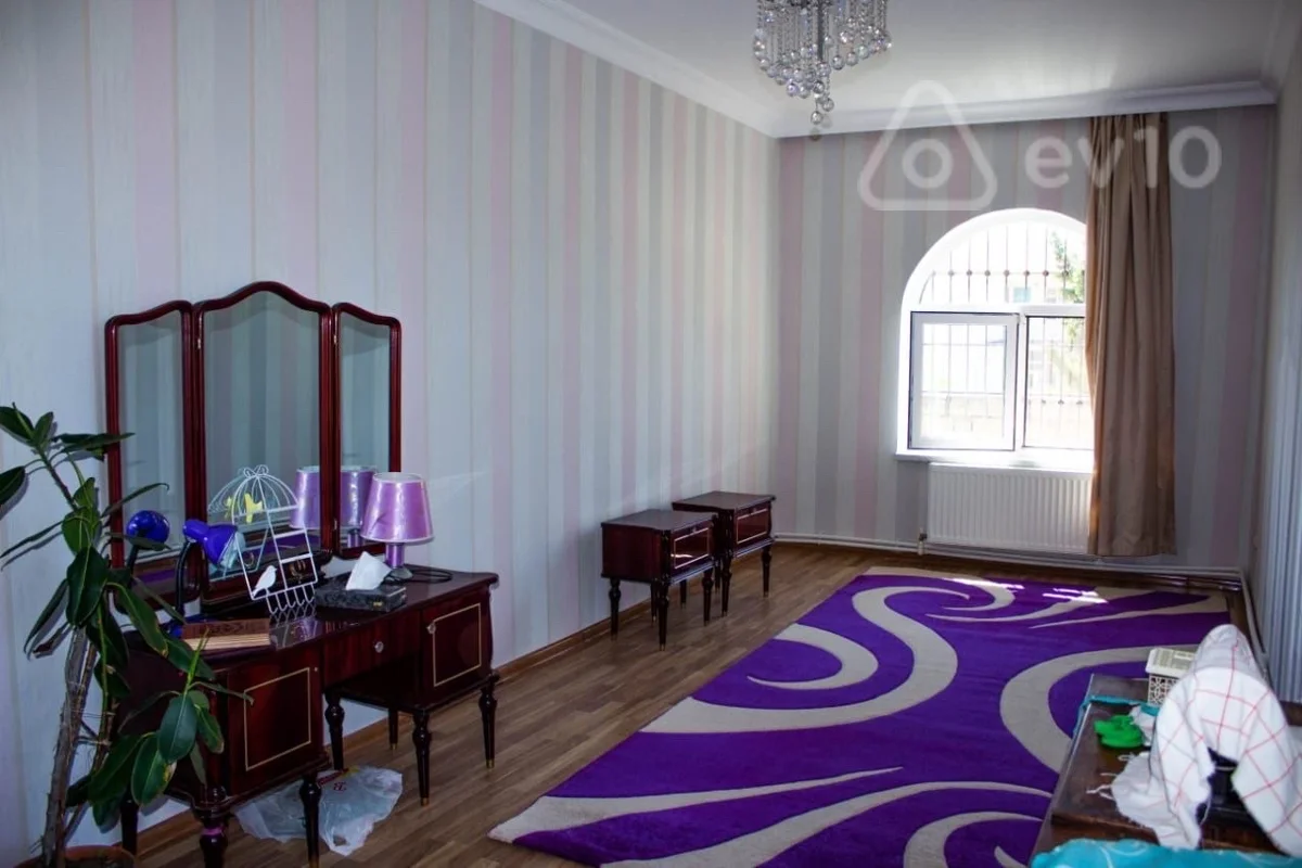 6 otaqlı həyət evi, 220 m², Sahil küç.863 — kirayə — Ev, villa, Bakı (11)
