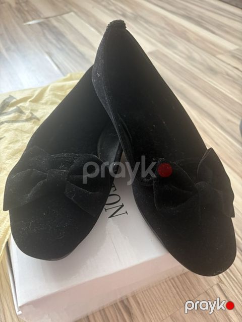 Qara məxməri baletkalar - Material: yumşaq məxmər/parça üstlük — Xırdalan