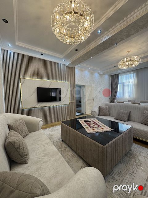 Satılır 4 otaqlı yeni tikili 150 m² — Bakı