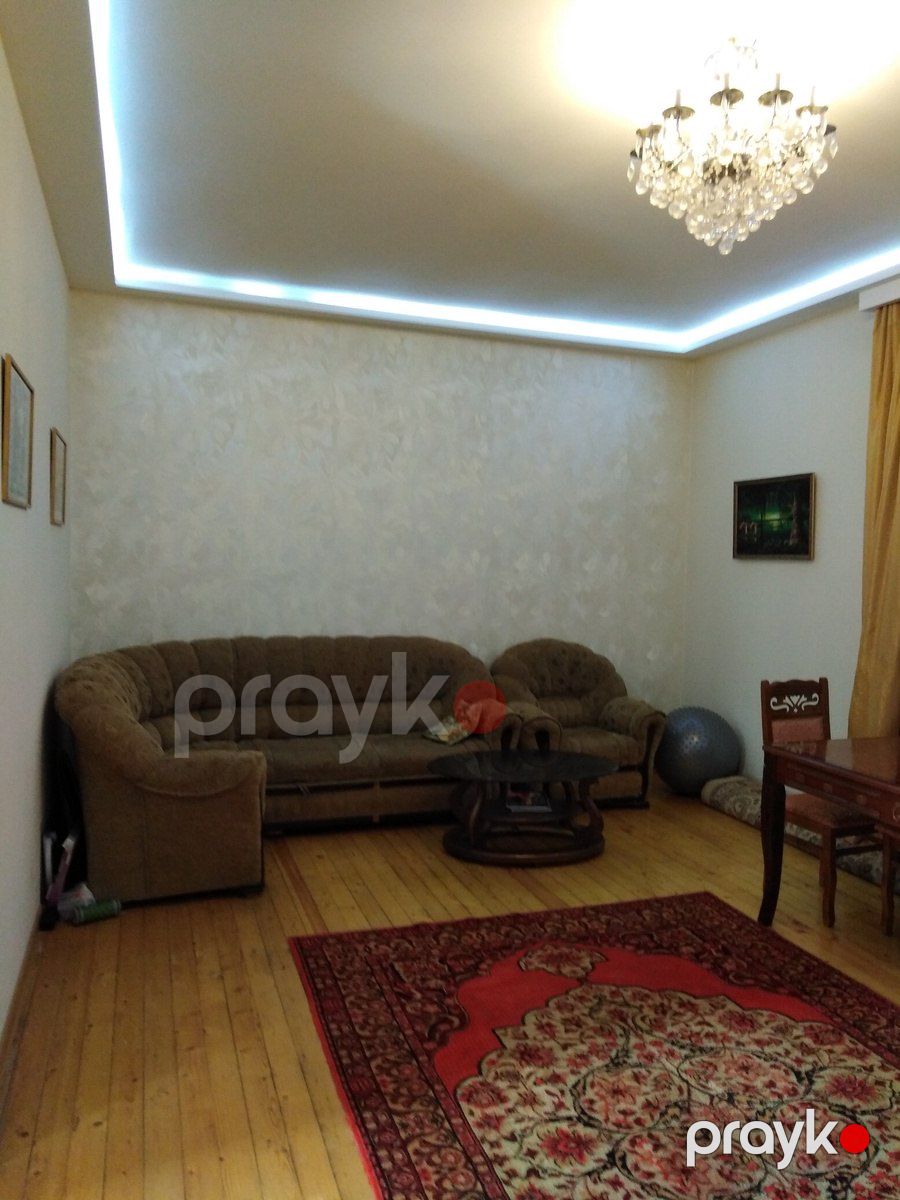 Satılır 4 otaqlı həyət evi/bağ evi 200 m² — Ev, villa, Bakı (5)