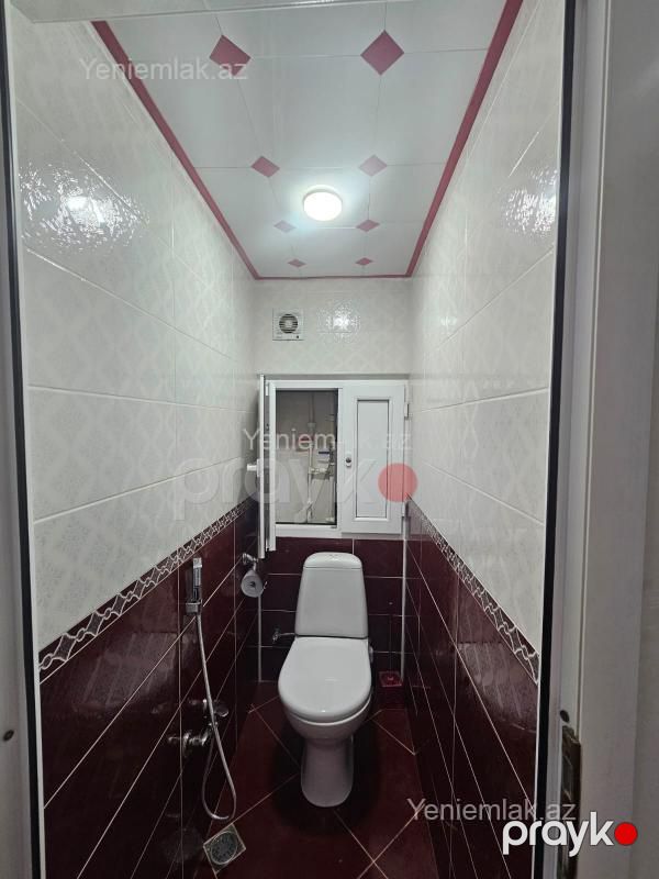 Satılır 5 otaqlı Bina evi menzil (Köhnə tikili), 120 m², 10-cu mikrorayon — Mənzil, Sumqayıt (12)