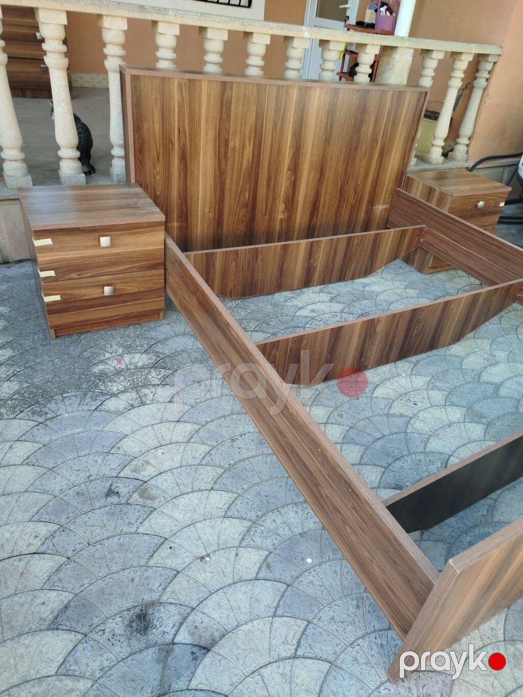 Taxta çarpayı dəsti – klassik qoz rəngi - Material: laminat/MDFlam — Yataq otağı mobilya dəstləri, Bakı (3)