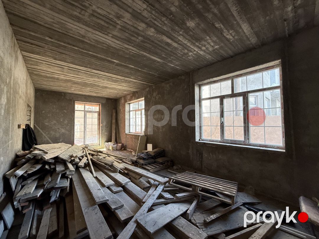 Satılır 5 otaqlı həyət evi/bağ evi 300 m² — Ev, villa, Bakı (6)