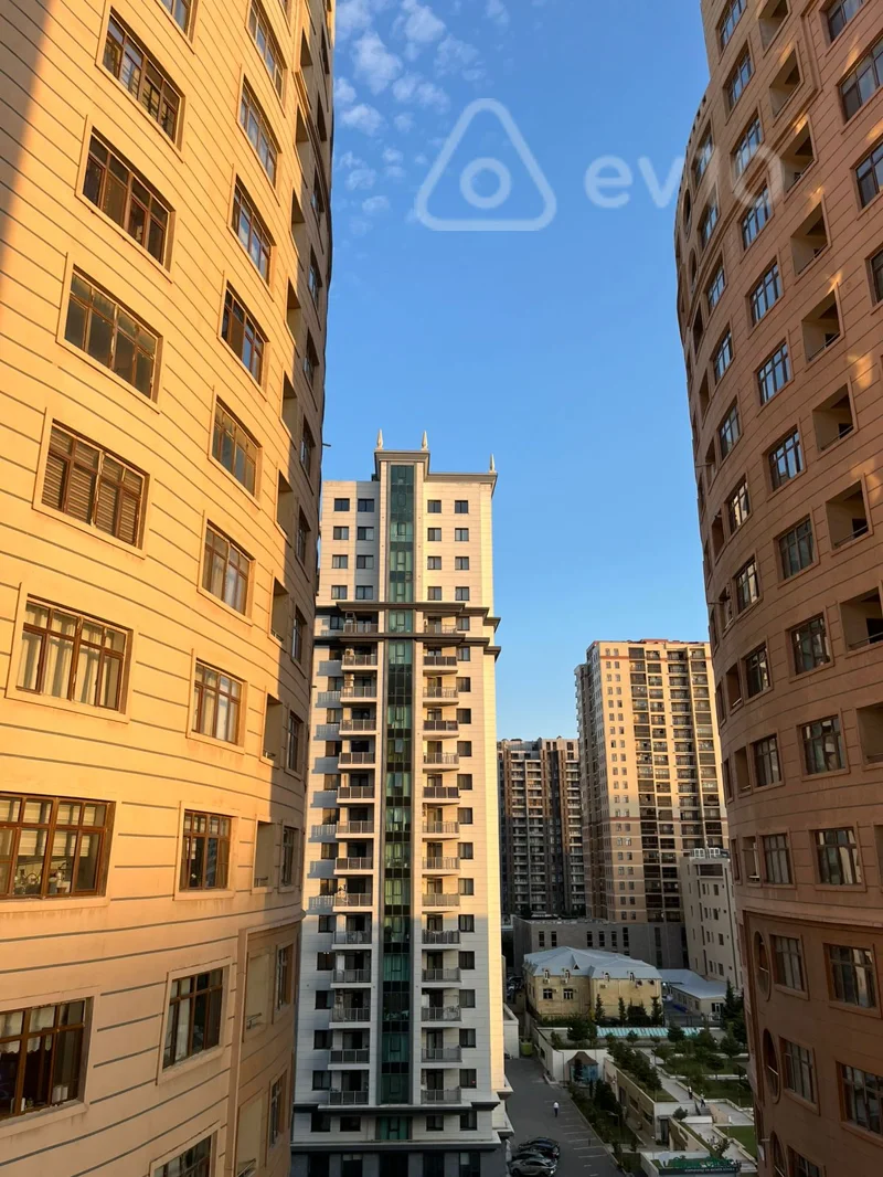 3 otaqlı mənzil, 136 m², Həsən Məcidov — Mənzil, Bakı (9)