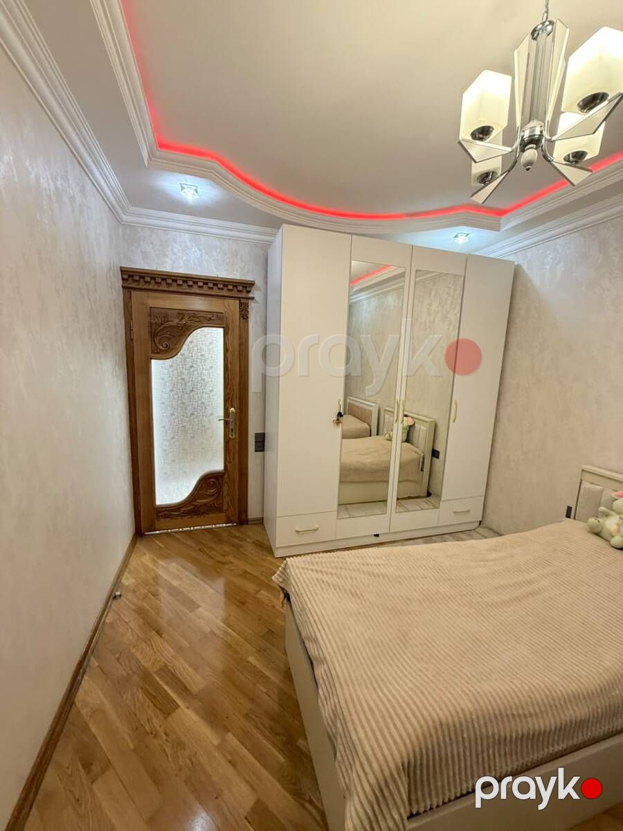 Satılır 2 otaqlı köhnə tikili 63 m² — Mənzil, Bakı (4)