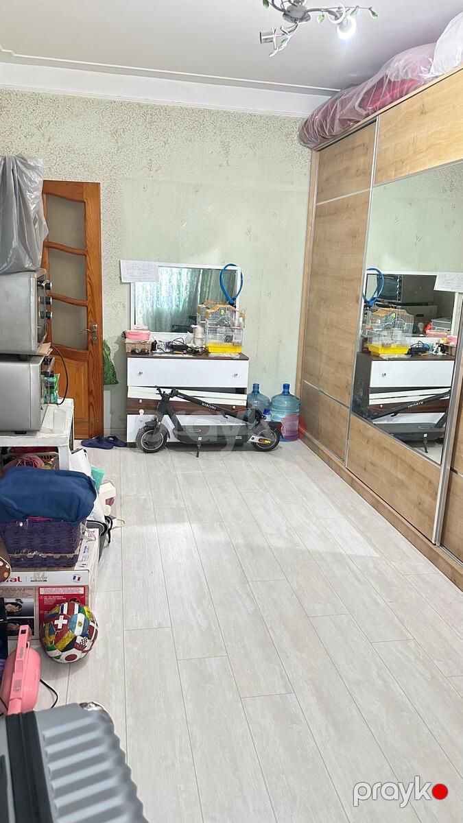 Satılır 4 otaqlı köhnə tikili 100 m² — Mənzil, Bakı (8)