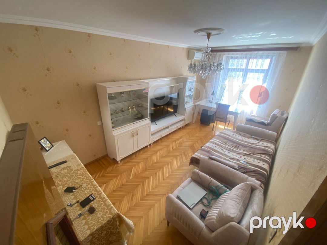 Satılır 4 otaqlı köhnə tikili 110 m² — Mənzil, Bakı (2)