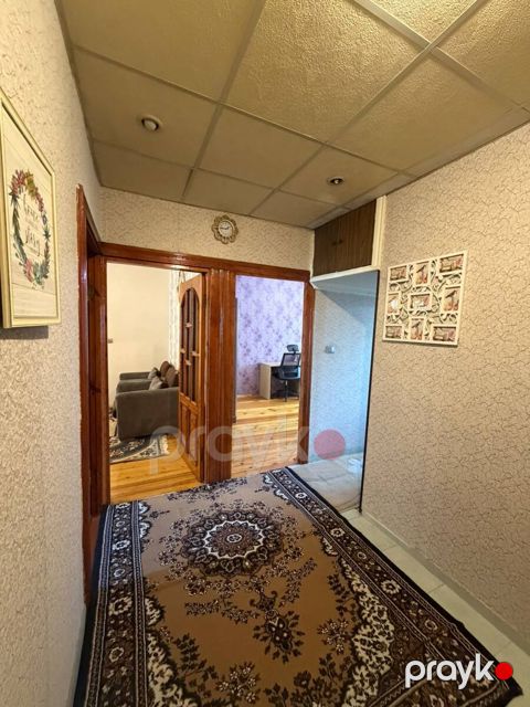 Satılır 3 otaqlı köhnə tikili 65 m² — Bakı