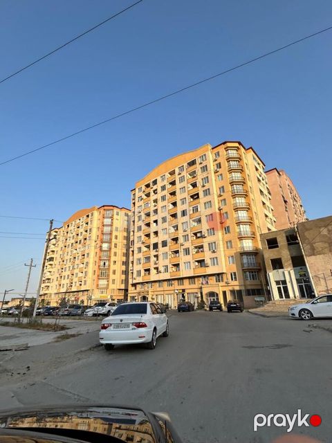 Satılır 3 otaqlı yeni tikili 120 m²