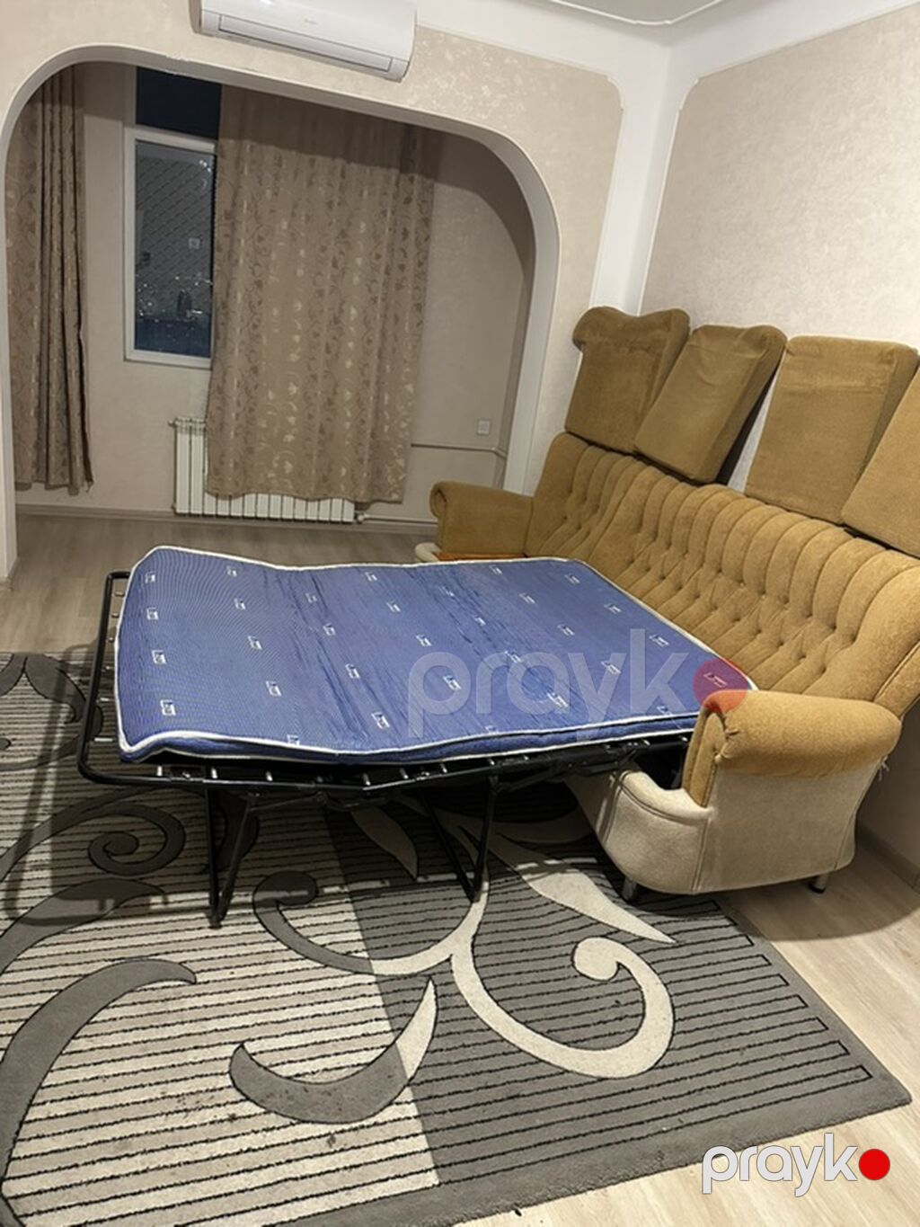 Çevrilən divan–çarpayı - Rəng: tünd bal–bej kombinasiyası - Material — Divanlər, Masazır (3)