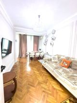 Satılır 3 otaqlı köhnə tikili 90 m² — One Estate