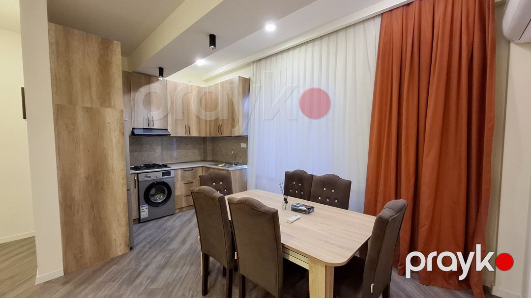 Satılır 2 otaqlı köhnə tikili 82 m² — Mənzil, Bakı (9)