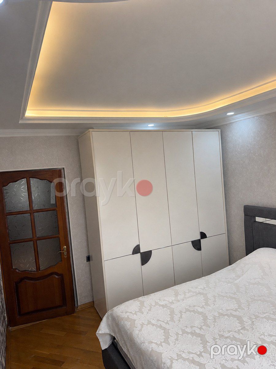 Satılır 2 otaqlı köhnə tikili 65 m² — Mənzil, Bakı (3)
