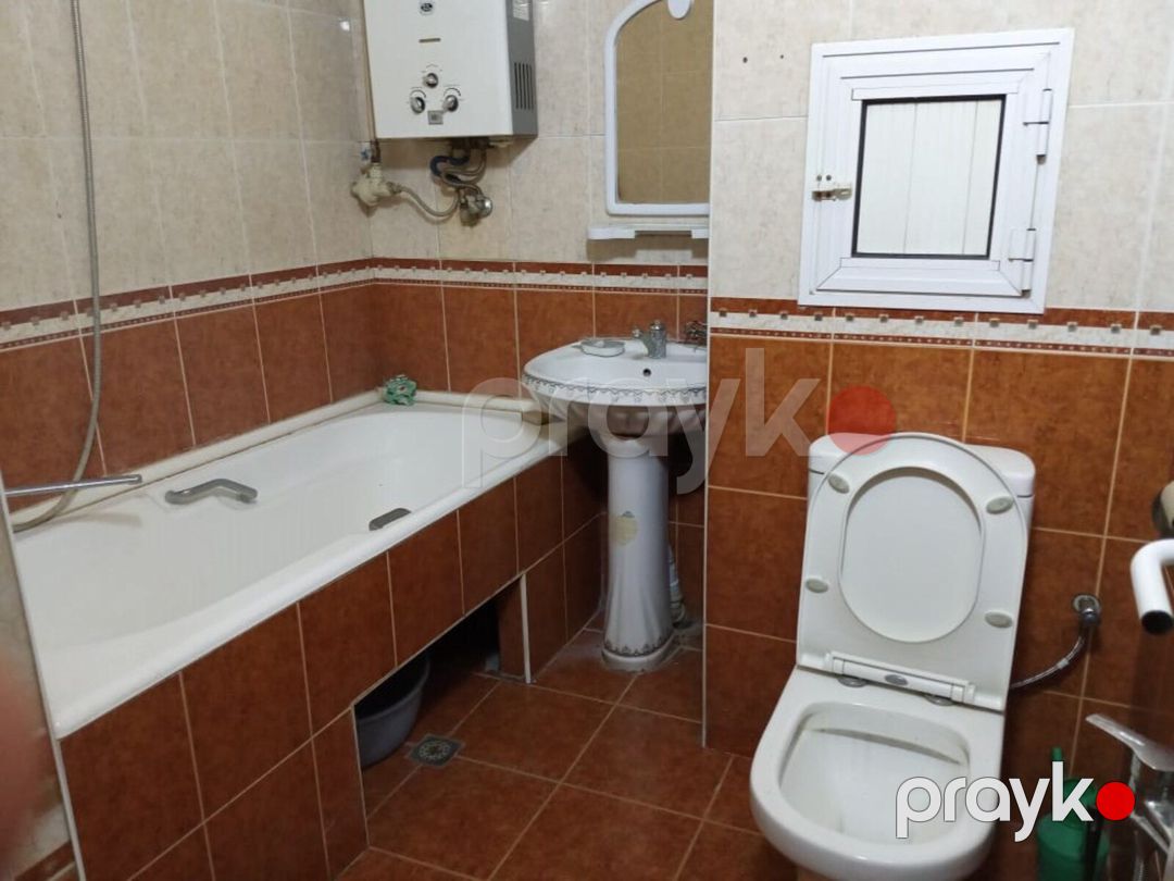 Satılır 5 otaqlı köhnə tikili 130 m² — Mənzil, Bakı (10)