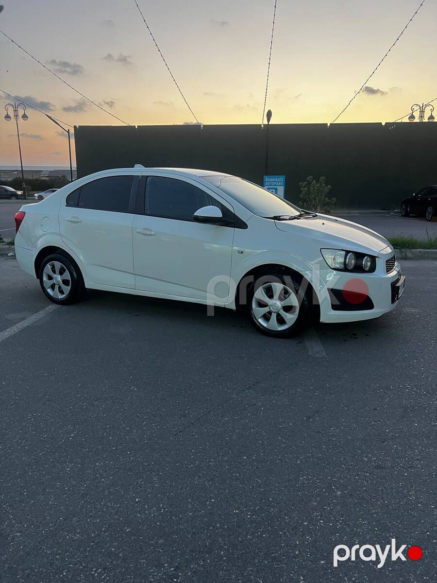 Chevrolet Aveo, 2014 il — Avtomobillər, Bakı (5)