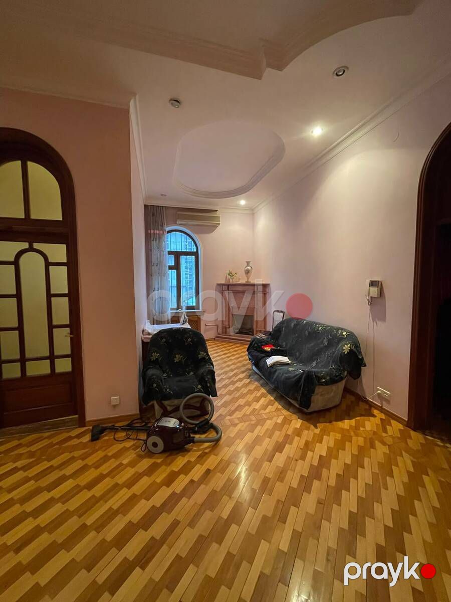 Satılır 11 otaqlı həyət evi/bağ evi 1030 m² — Ev, villa, Bakı (8)