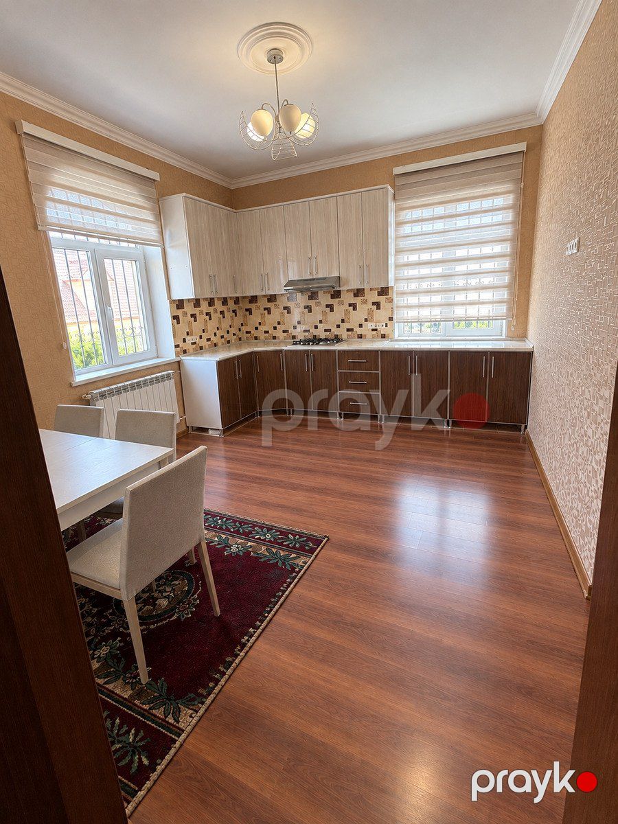 Satılır 8 otaqlı həyət evi/bağ evi 235 m² — Ev, villa, Bakı (11)