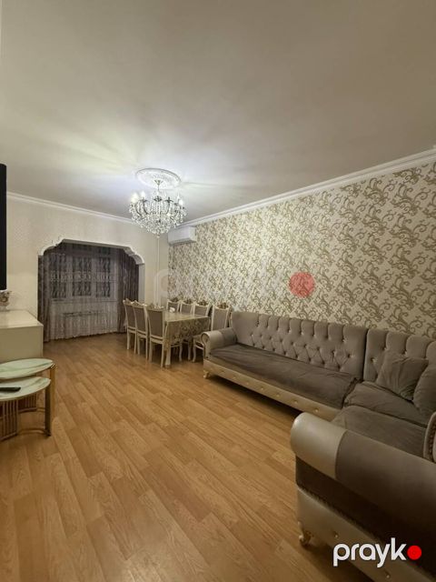 Satılır 3 otaqlı köhnə tikili 85 m² — Bakı