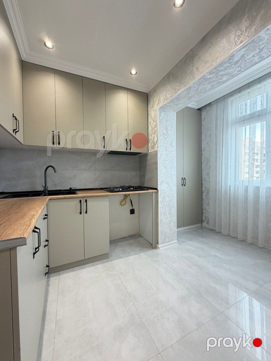 Satılır 3 otaqlı köhnə tikili 87 m² — Mənzil, Bakı (8)
