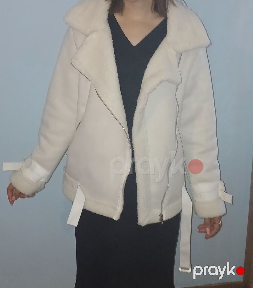 Material: süni dəri görünüşlü krem rəngi xarici qat və içi tüklü/şerpa — Jaketlər, Bakı (2)