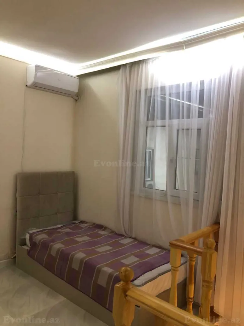 Satılır 2 otaqlı Mənzil Köhnə tikili 40 m² Bakı, Səbail r — Mənzil, Bakı (5)