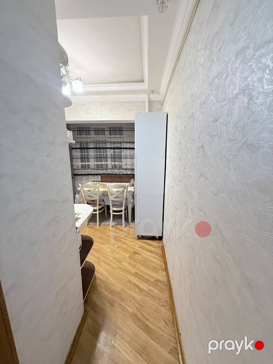 Satılır 2 otaqlı köhnə tikili 63 m² — Mənzil, Bakı (7)