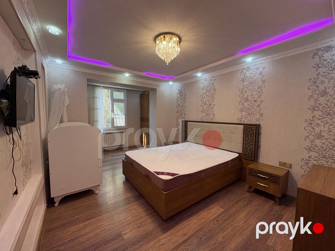 Satılır 2 otaqlı köhnə tikili 65 m² — Mənzil, Bakı (3)