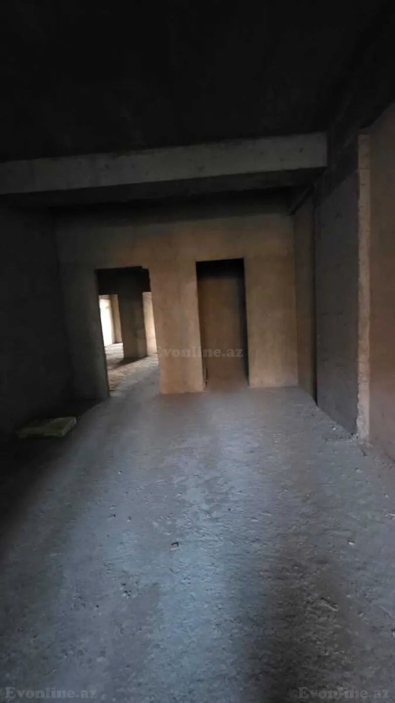 Satılır 3 otaqlı Mənzil Yeni tikili 106.7 m² Bakı, Nizami r., Qara Qarayev m — Bakı
