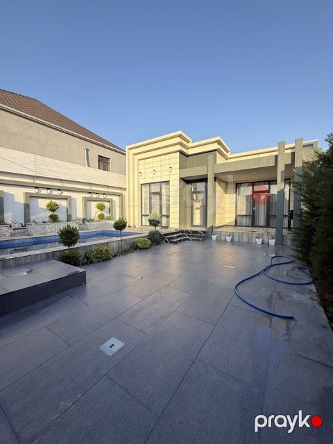 Satılır 4 otaqlı həyət evi/bağ evi 165 m² — Bakı