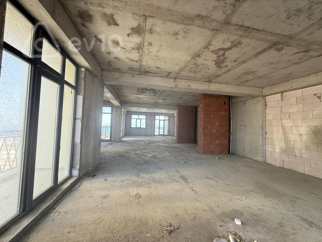 4 otaqlı mənzil, 178 m², Bayıl qəsəbəsi Bayraq meydanının yanı — Mənzil, Bakı (3)