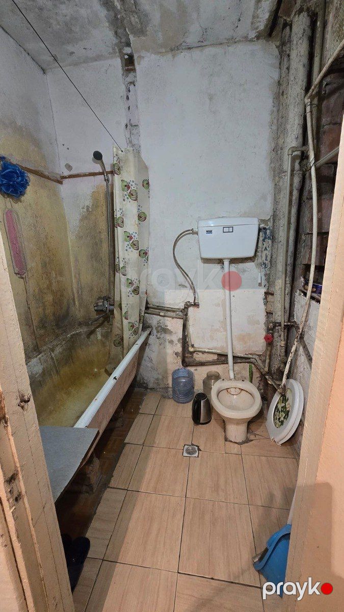 Satılır 2 otaqlı köhnə tikili 50 m² — Mənzil, Bakı (2)