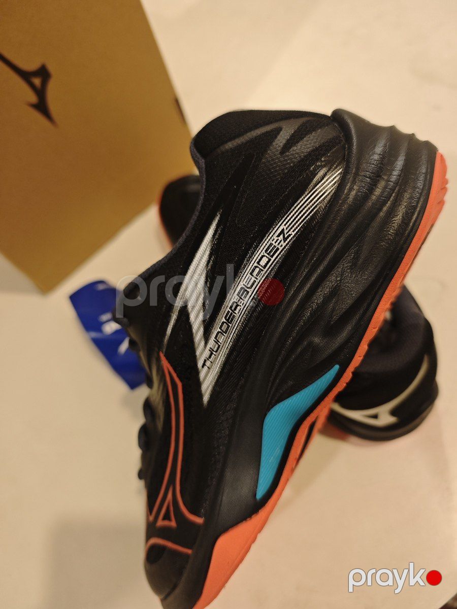 İdman ayaqqabısı Mizuno Thunder Bladez — Geyim, ayakkabı, aksesuarlar, Bakı (9)
