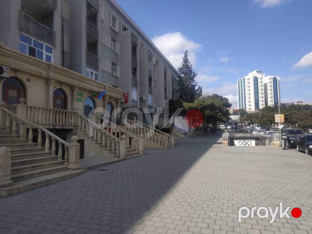 Satılır 3 otaqlı köhnə tikili 75 m² — Mənzil, Bakı (2)