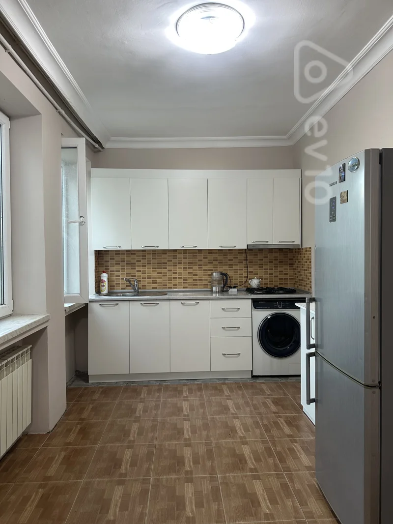6 otaqlı həyət evi, 220 m², Sahil küç.863 — kirayə — Ev, villa, Bakı (2)