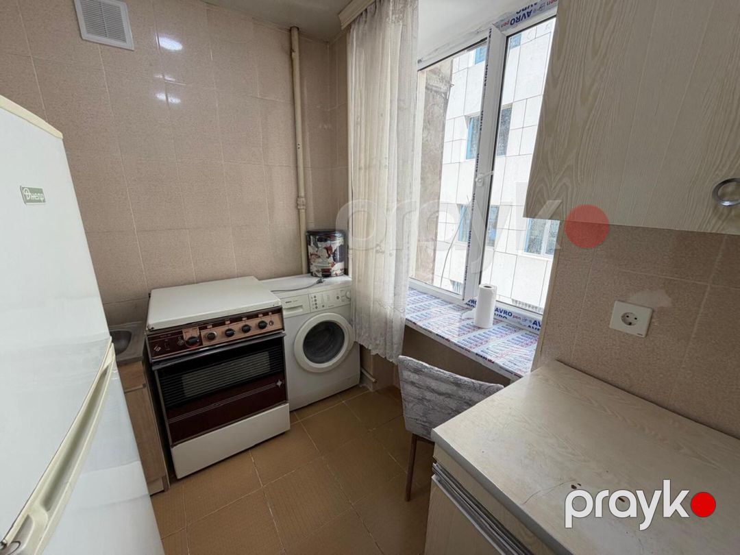 İcarəyə verilir 1 otaqlı köhnə tikili 35 m² — Mənzil, Bakı (2)