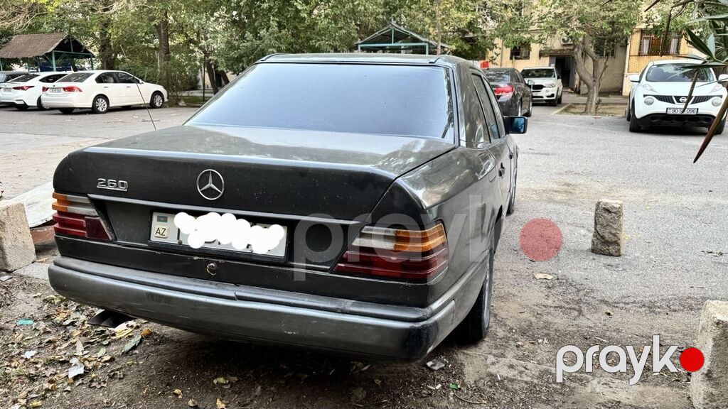 Mercedes-Benz 260: 2.6 l Sedan — Avtomobillər, Bakı (6)
