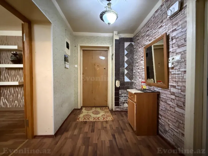Satılır 2 otaqlı Mənzil Köhnə tikili 60.5 m² Bakı, Yasamal r., Elmlər Akademiyası m — Mənzil, Bakı (7)