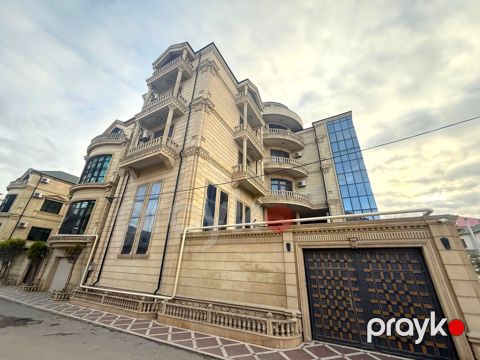 Satılır 10 otaqlı həyət evi/bağ evi 1200 m² — Bakı