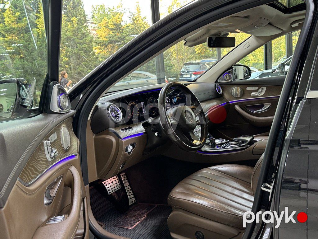 Mercedes E 220 d, 2.0 L, 2017 il, 300 000 km — Avtomobillər, Bakı (10)