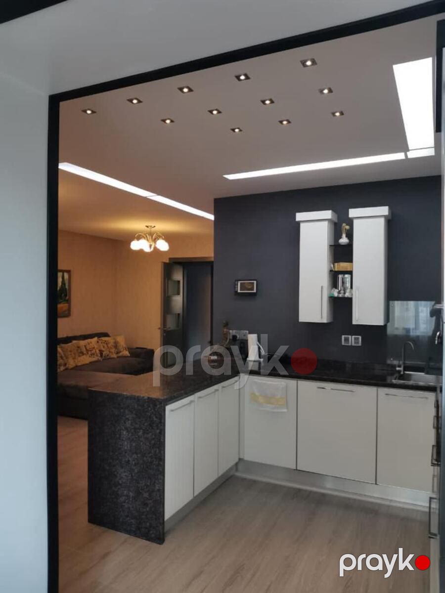 Satılır 3 otaqlı köhnə tikili 85 m² — Mənzil, Bakı (5)