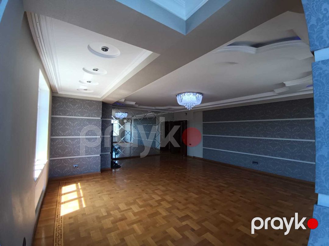 Satılır 4 otaqlı yeni tikili 225 m² — Mənzil, Bakı (7)